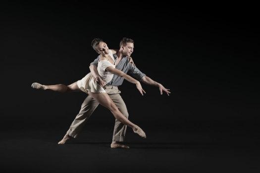 Vivre des Émotions Fortes à Travers la Danse Moderne